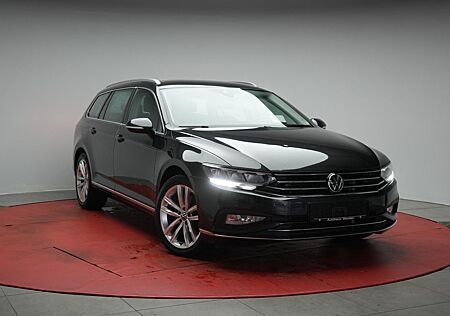 VW Passat Volkswagen 1.5 TSI DSG Elegance Navi/ACC/Virtual/HUD