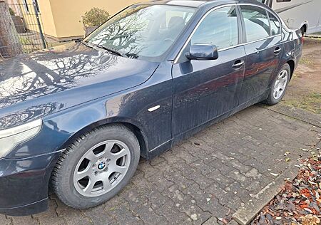 BMW 520i -
