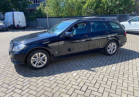 Mercedes-Benz C 200 CDI T BlueEFFICIENCY -