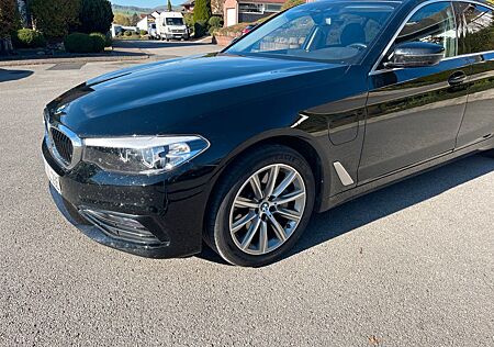 BMW 530e iPerformance Limousine Sport Line