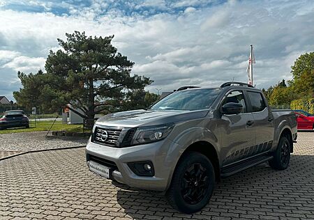 Nissan Navara NP300 N-Guard Double Cab 4x4