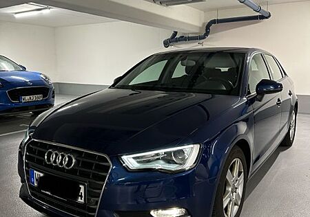 Audi A3 1.2 TFSI Sportback HU 03.2027 // AllSeason