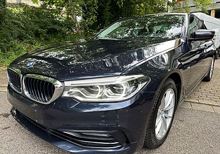 BMW 520 Baureihe 5 Lim. d xDrive Sport Line