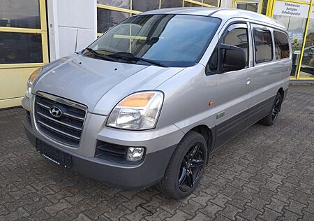 Hyundai H-1