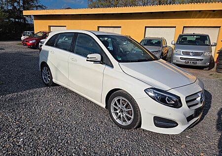 Mercedes-Benz B 180 Style Wenig km!!!