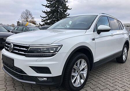 VW Tiguan Allspace Volkswagen Highline 4Mot Navi Virtual PDC