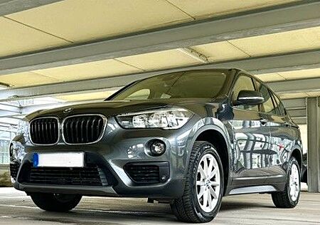 BMW X1 sD18i Parkassistent /Head-up /Sitzheizung