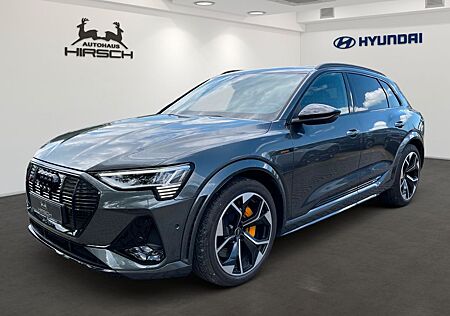 Audi e-tron S quattro 21" B&O/Valcona/Tour/Servo/Pano