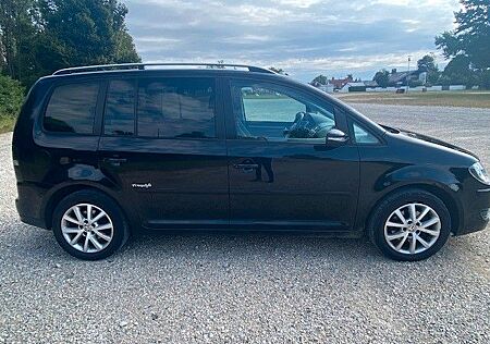 VW Touran Volkswagen 1.4 TSI Freestyle Freestyle