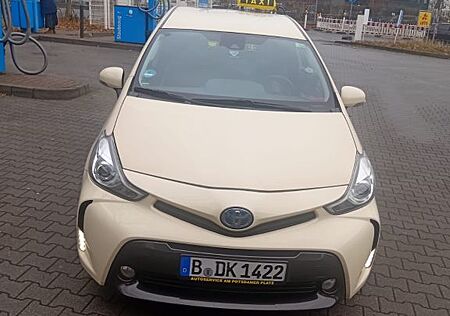 Toyota Prius + 1.8-l-VVT-i -