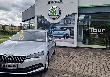 Skoda Superb Combi 2.0 TDI DSG Ambition, AHK, Navi