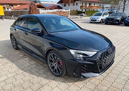 Audi RS3 2.5 TFSI Sportback quattro,Sport AGA,ACC,...