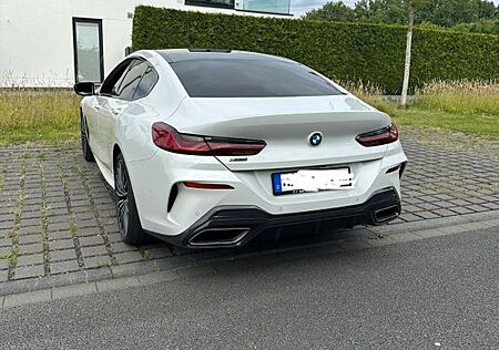 BMW M850i xDrive Gran Coupé/Invidual/VOLL