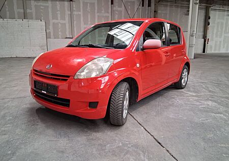 Daihatsu Sirion 1.3 Klima ZV Servo EL.FH