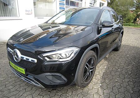 Mercedes-Benz GLA 220 GLA -Klasse d