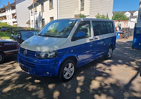 VW T5 Caravelle VolkswagenT5 Caravelle DSG 4 motion+Klimac+8Sitz