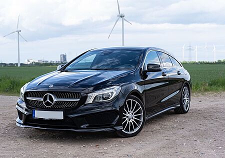 Mercedes-Benz CLA 220 Shooting Brake AMG LINE