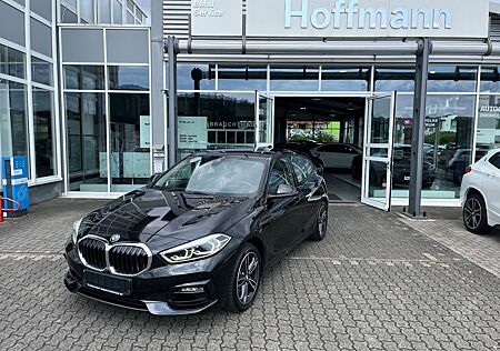 BMW 118i F40 Sport Line LED/Navi/Hifi/Komfort./PDC