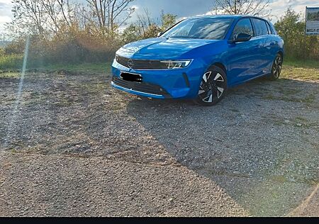 Opel Astra 1.2 131Ps , gepflegt , viel Ausstattung