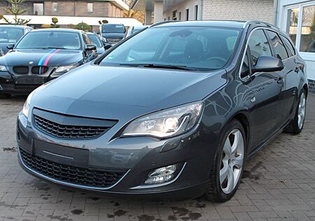 Opel Astra J Sports Tourer Innovation