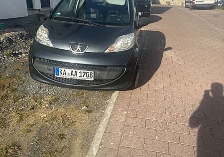 Peugeot 107 Filou 70 Filou