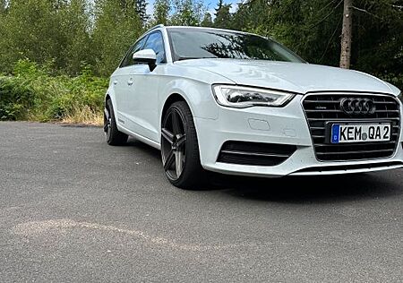 Audi A3 2.0 TDI quattro Ambition Sportback Ambition