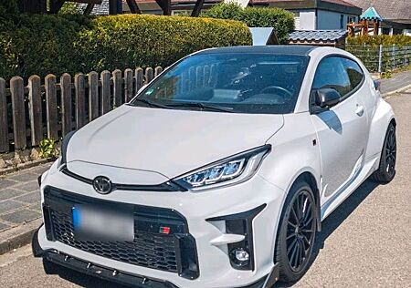 Toyota GR Yaris HPP 10 Jahre Relaxgarantie Carbon