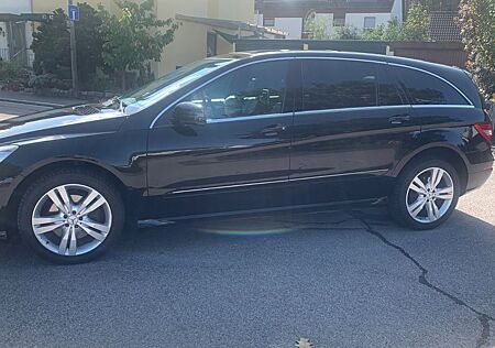 Mercedes-Benz R 350 CDI lang 7 Sitz NAVI PANO STHZ LEDER LUFT