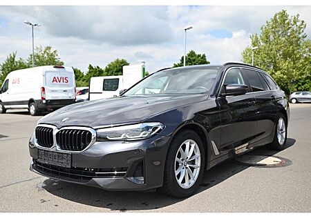 BMW 520 d xDrive Touring Navi Digitales Cockpit LED
