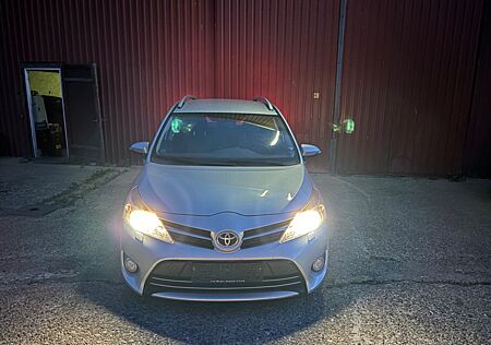 Toyota Verso Life 7 SEATS CAMERA