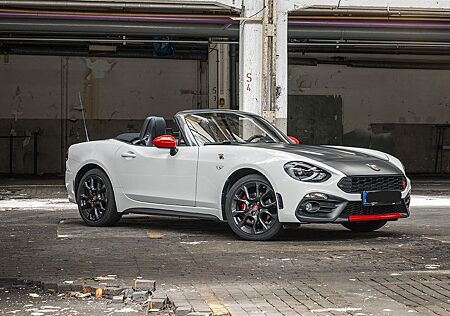 Abarth 124 Spider 1.4 MultiAir Turbo Automatik -