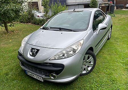 Peugeot 207 CC Filou 120 Filou