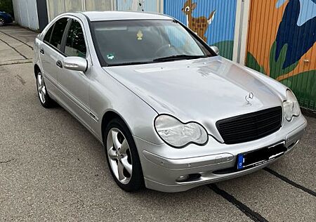 Mercedes-Benz C 180 Classic TÜV, AUTOMATIK, ALLWETTER