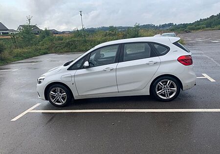 BMW 2er 225 Active Tourer 225xe iPerformance Steptro...