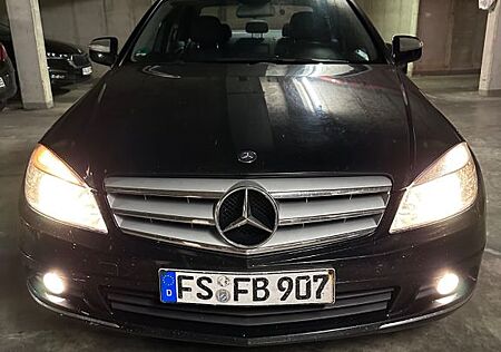 Mercedes-Benz C 220 CDI ELEGANCE Elegance, Souvärener Motor!