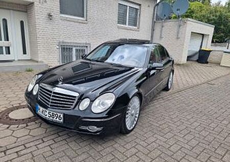 Mercedes-Benz E 320 CDI AVANTGARDE Avantgarde