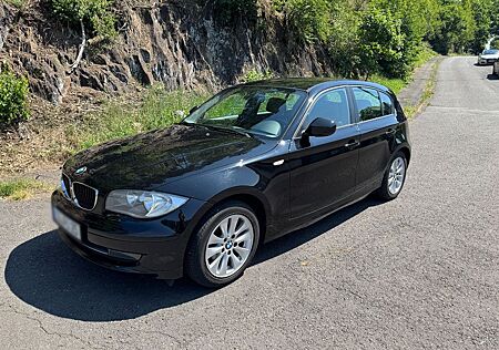 BMW 116i - Schalter, 8-fach Bereift