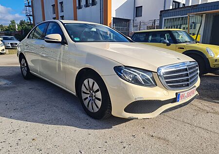 Mercedes-Benz E 200 d Autom. Limousine, Kamera, LED &25a