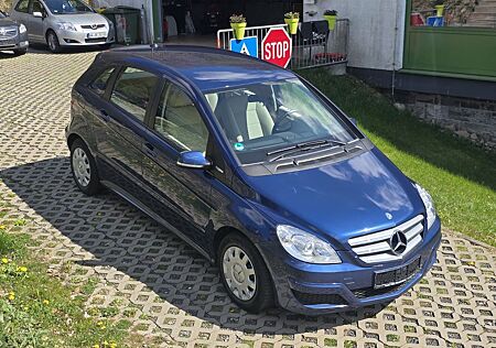 Mercedes-Benz B 170 B rostfrei TÜV Service neu