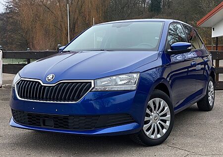 Skoda Fabia Klimaaut. NAVI LED 1.Hand Euro-6*Garantie*