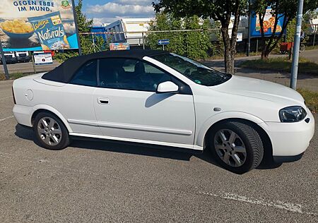 Opel Astra Cabrio 2.0 - satinweiß, Sommerfahrzeug