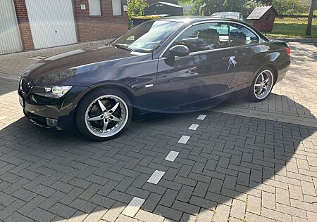 BMW 320i Cabrio -