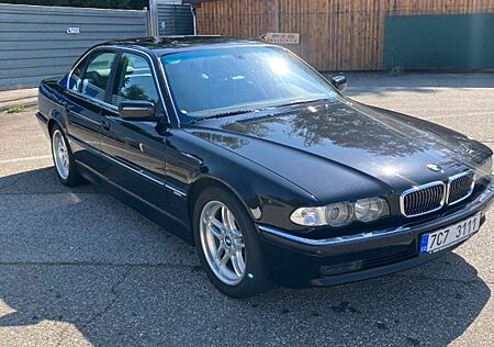 BMW 740i A Gelegenheit für Liebhaber u. Sammler