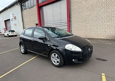 Fiat Grande Punto 1.4 16V Emotion KLIMA Ohne TÜV...