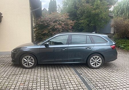 Skoda Octavia 2.0 TDI 110kW DSG STYLE COMBI STYLE