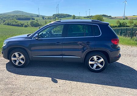 VW Tiguan Volkswagen 2.0 TDI DPF BM Sport & Style