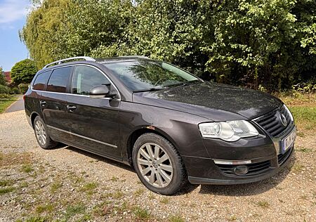 VW Passat Variant Volkswagen 2.0 TDI DPF DSG Comfortline V...