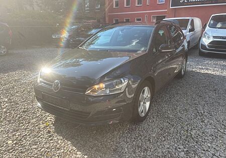VW Golf Volkswagen VII Variant Comfortline BMT&NAVI