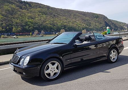 Mercedes-Benz CLK 200 KOMPRESSOR AVANTGARDE Avantgarde