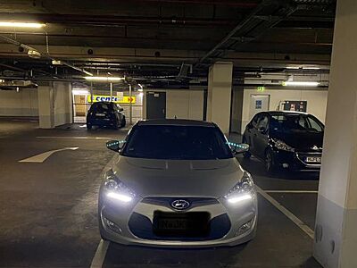 Hyundai Veloster 1.6 GDI Style -Silber